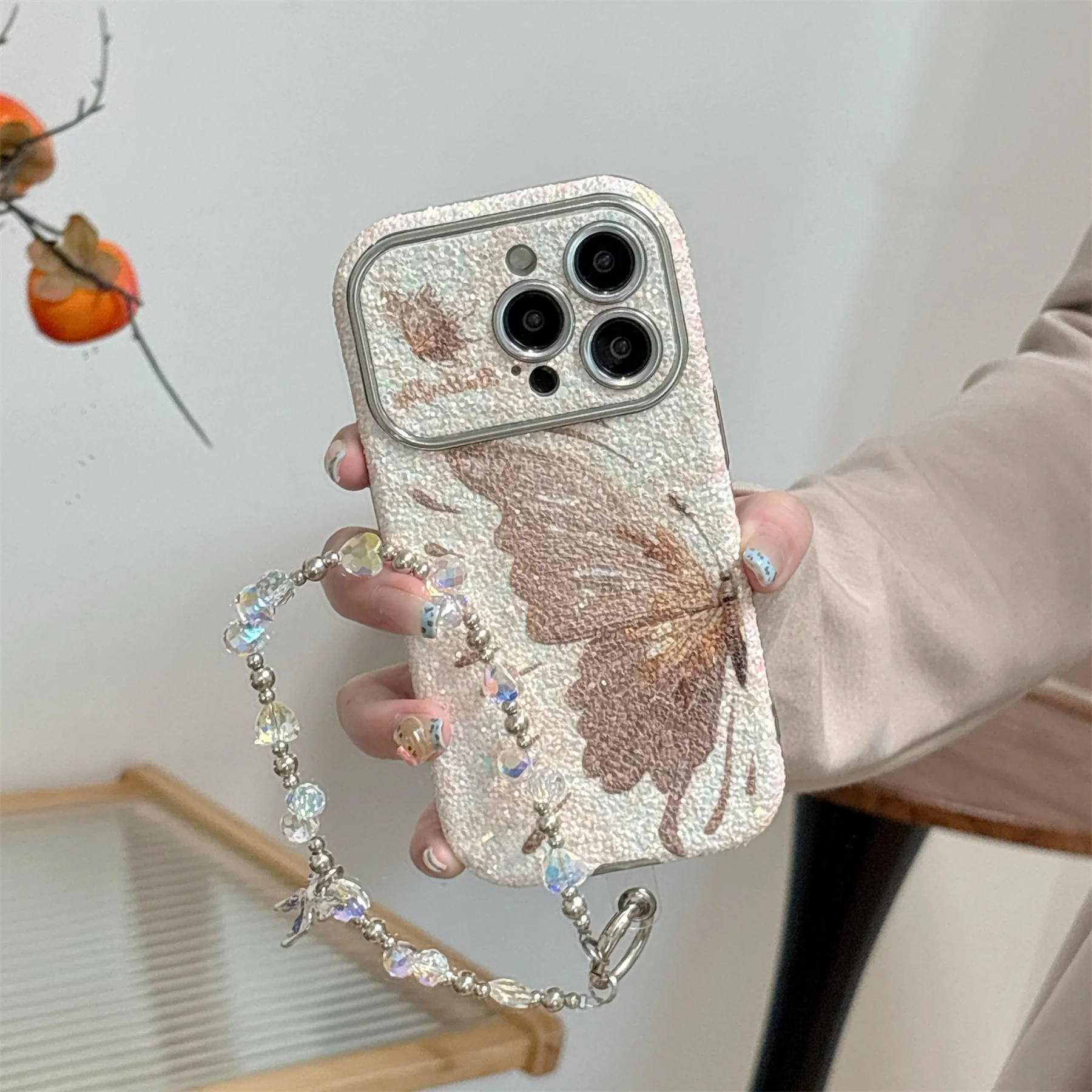 Миниатюра Чехол для iPhone 14-17 с бабочкой и хрустальным браслетом