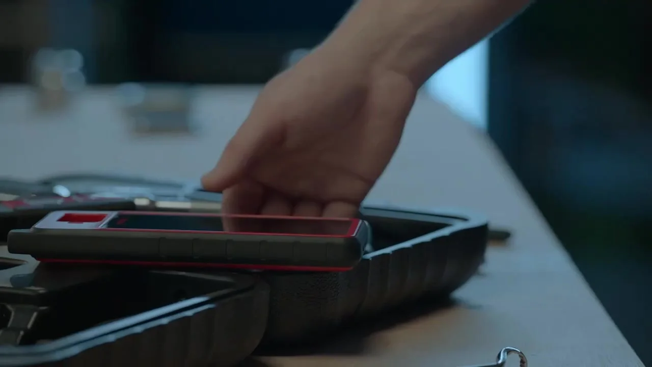 Миниатюра Программатор ключей Autel KM100 V200
