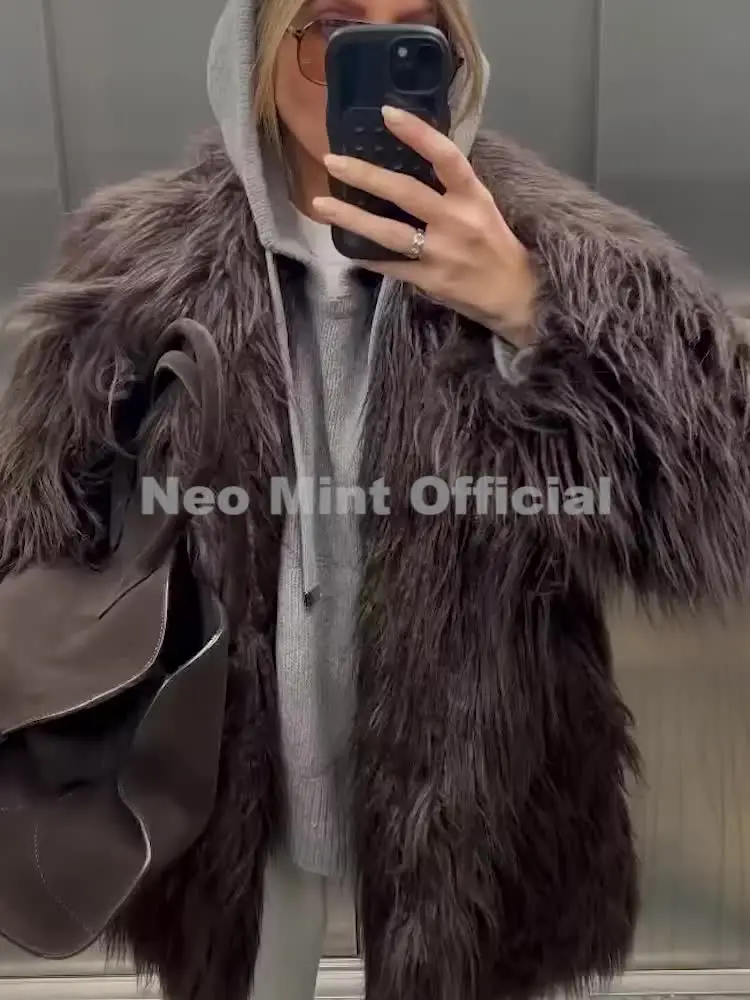 Миниатюра Пушистая куртка из искусственного меха Neo Mint, бордовая