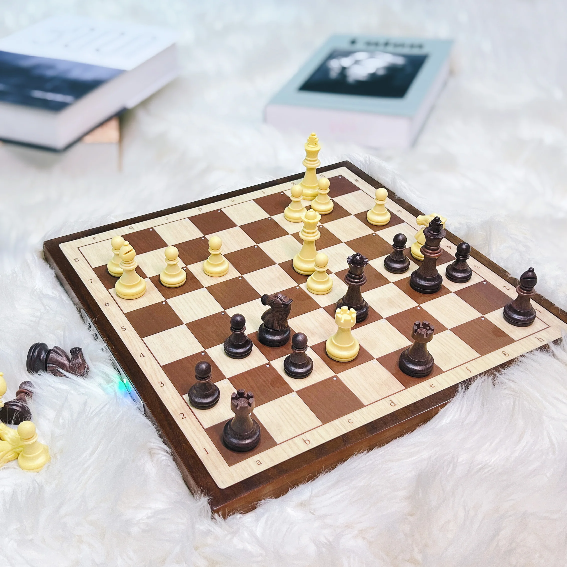 Электронные шахматы Chessnut Air